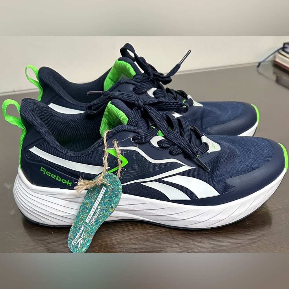 New Reebok Verse Running Vector Men’s Sneakers - Picture 5 of 7